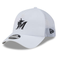 MLB Miami Marlins New Era 2026 Batting Practice Apex 9FORTY Adjustable Trucker Hat