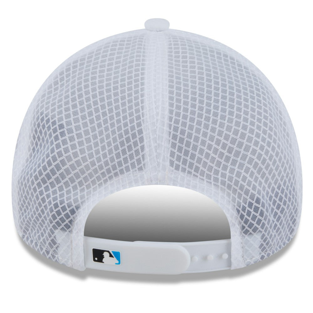 MLB Miami Marlins New Era 2026 Batting Practice Apex 9FORTY Adjustable Trucker Hat