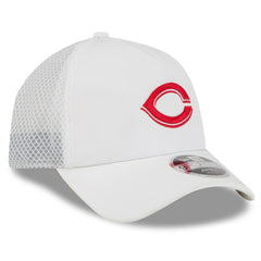 MLB Cincinnati Reds New Era 2026 Batting Practice Apex 9FORTY Adjustable Trucker Hat