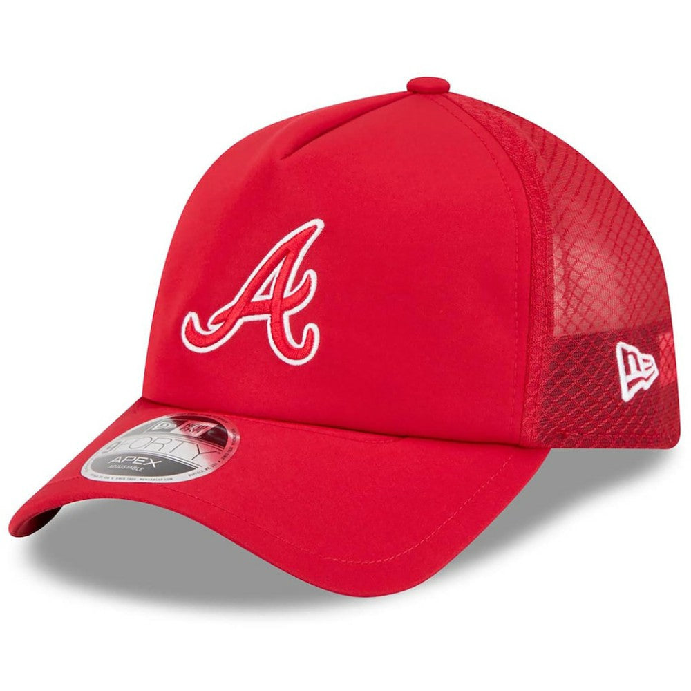 MLB Atlanta Braves New Era 2026 Batting Practice Apex 9FORTY Adjustable Trucker Hat