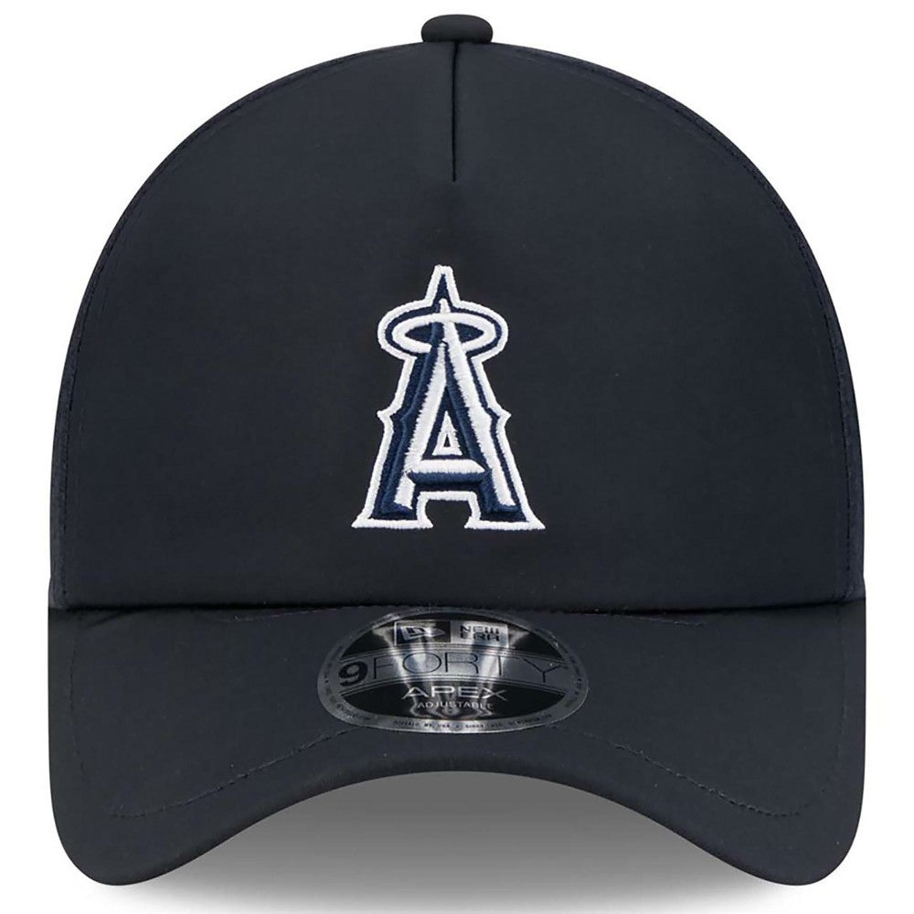 MLB Los Angeles Angels New Era 2026 Batting Practice Apex 9FORTY Adjustable Trucker Hat