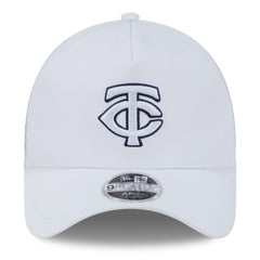 MLB Minnesota Twins New Era 2026 Batting Practice Apex 9FORTY Adjustable Trucker Hat