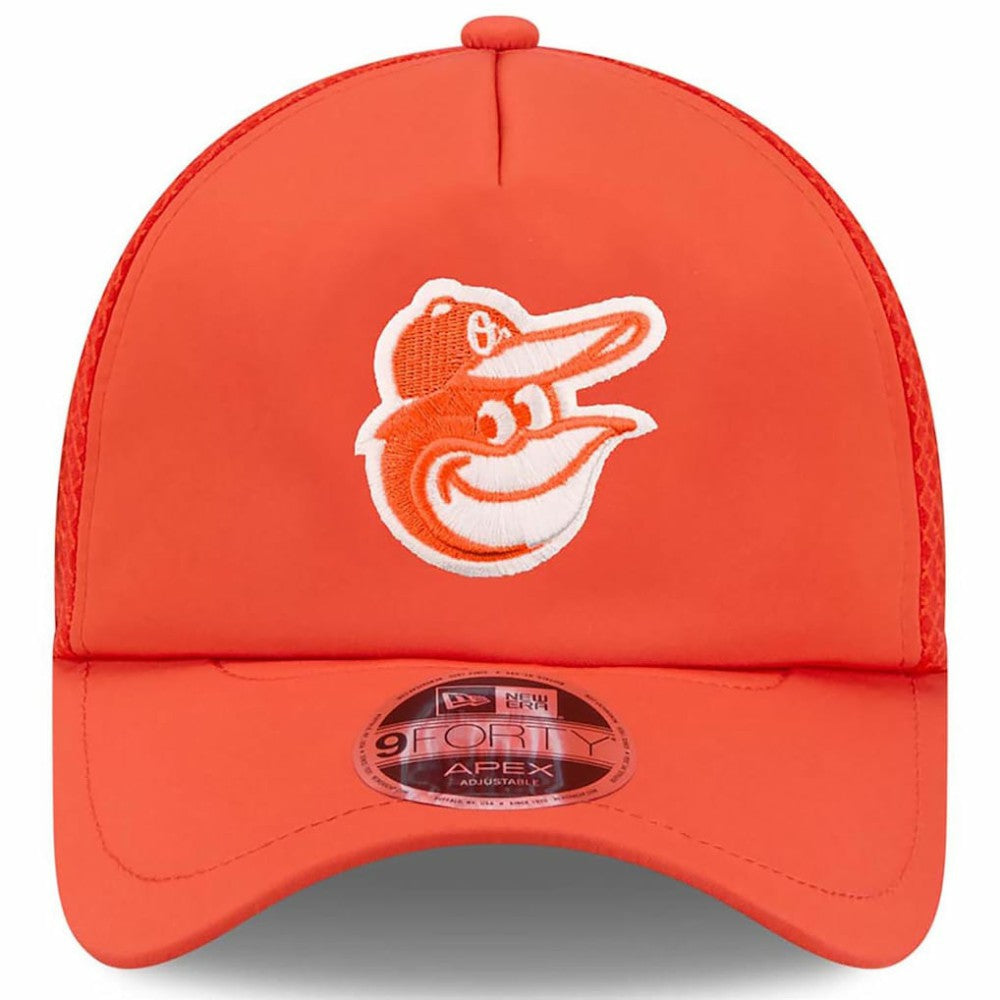 MLB Baltimore Orioles New Era 2026 Batting Practice Apex 9FORTY Adjustable Trucker Hat