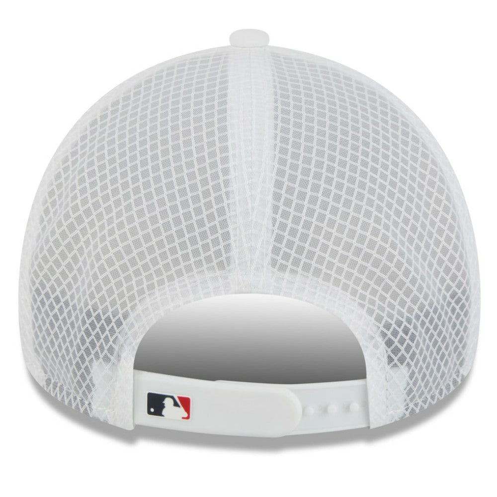 MLB Atlanta Braves New Era 2026 Batting Practice Apex 9FORTY Adjustable Trucker Hat