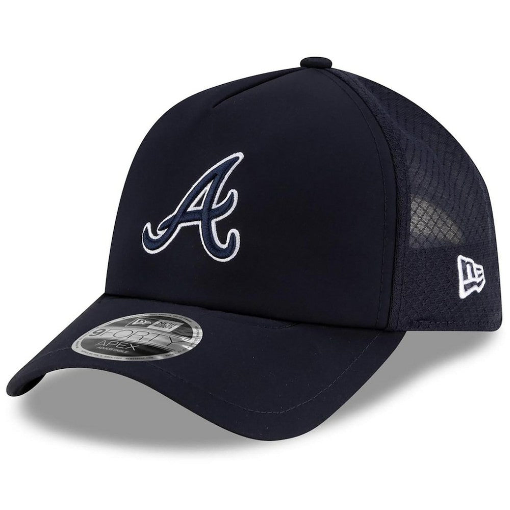 MLB Atlanta Braves New Era 2026 Batting Practice Apex 9FORTY Adjustable Trucker Hat