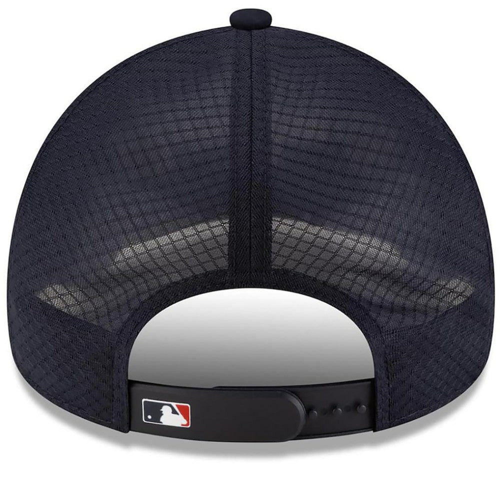 MLB Atlanta Braves New Era 2026 Batting Practice Apex 9FORTY Adjustable Trucker Hat