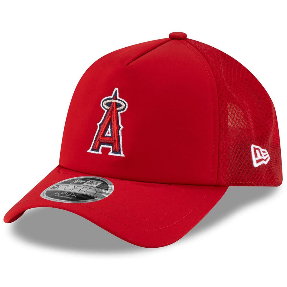 MLB Los Angeles Angels New Era 2026 Batting Practice Apex 9FORTY Adjustable Trucker Hat
