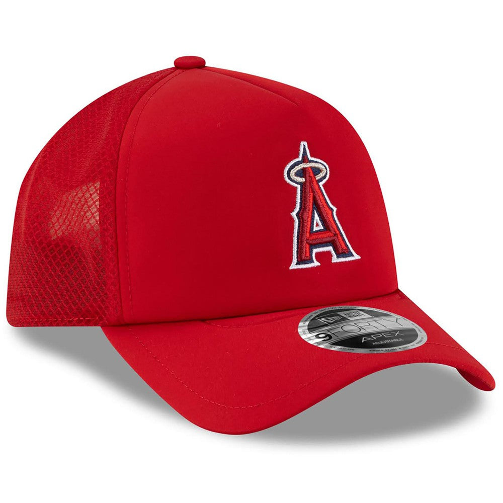 MLB Los Angeles Angels New Era 2026 Batting Practice Apex 9FORTY Adjustable Trucker Hat