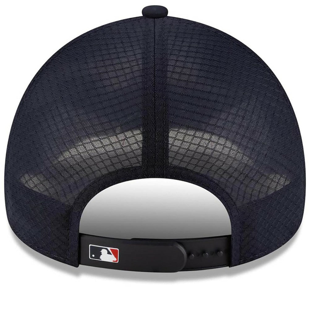 MLB Boston Red Sox New Era 2026 Batting Practice Apex 9FORTY Adjustable Trucker Hat