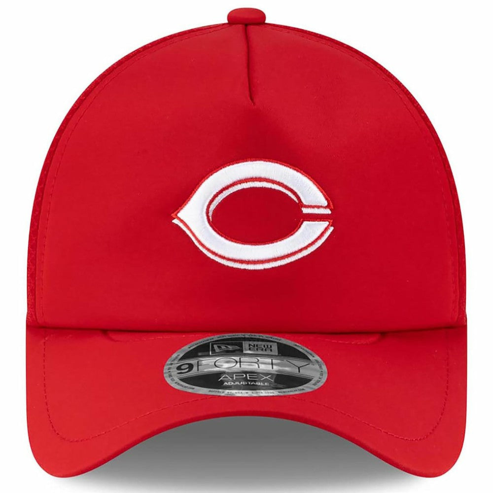 MLB Cincinnati Reds New Era 2026 Batting Practice Apex 9FORTY Adjustable Trucker Hat
