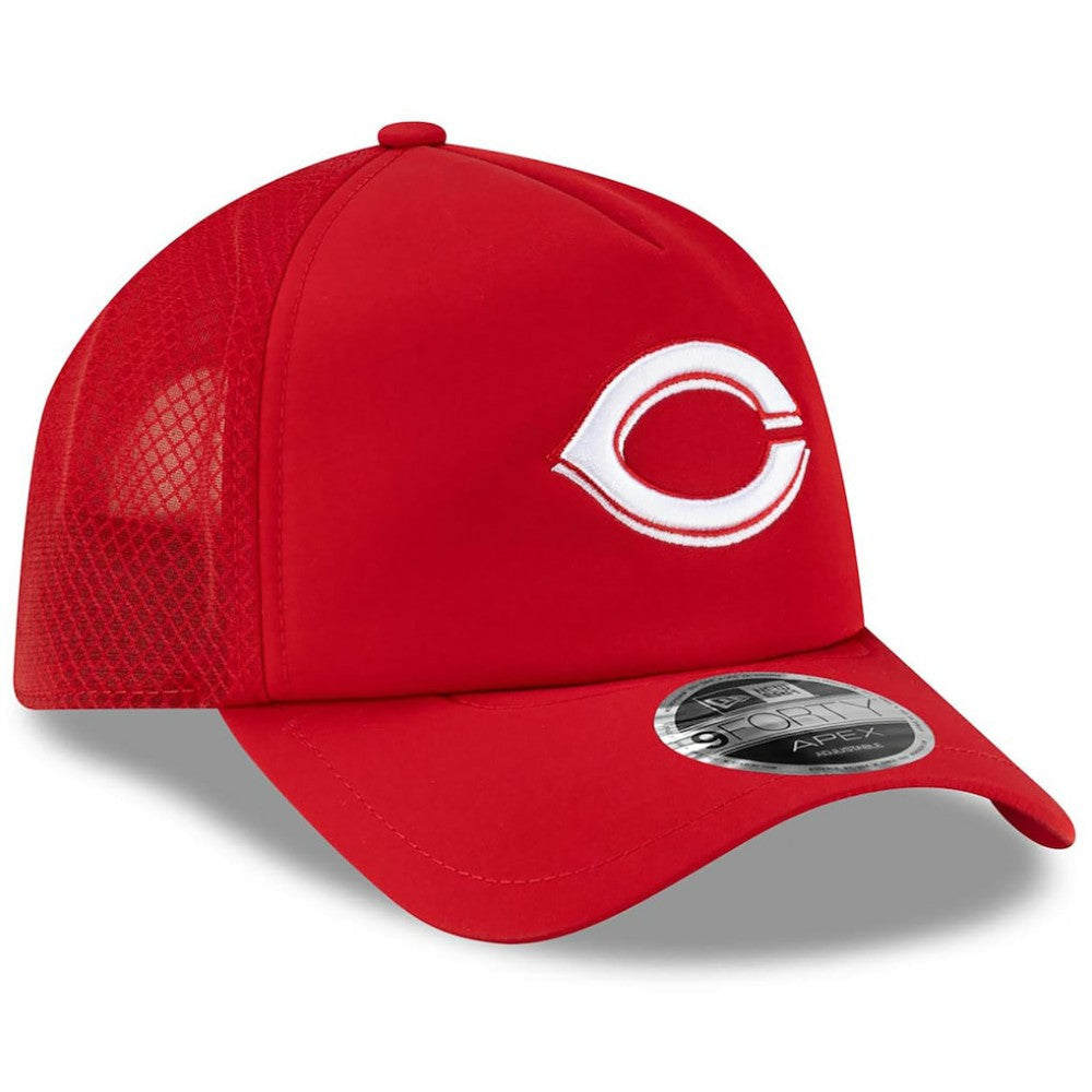 MLB Cincinnati Reds New Era 2026 Batting Practice Apex 9FORTY Adjustable Trucker Hat
