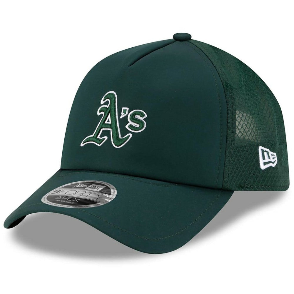 MLB Athletics New Era 2026 Batting Practice Apex 9FORTY Adjustable Trucker Hat