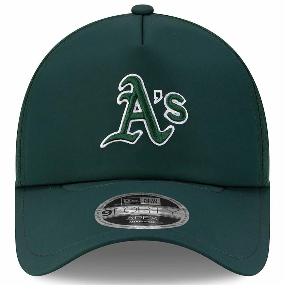 MLB Athletics New Era 2026 Batting Practice Apex 9FORTY Adjustable Trucker Hat