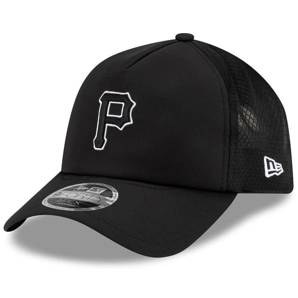 MLB Pittsburgh Pirates New Era 2026 Batting Practice Apex 9FORTY Adjustable Trucker Hat