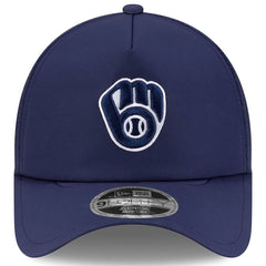 MLB Milwaukee Brewers New Era 2026 Batting Practice Apex 9FORTY Adjustable Trucker Hat