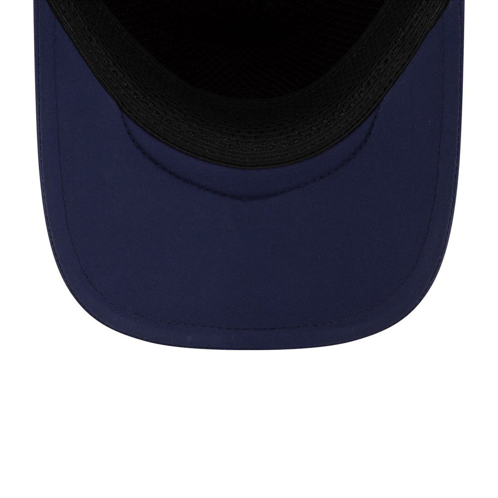 MLB Milwaukee Brewers New Era 2026 Batting Practice Apex 9FORTY Adjustable Trucker Hat