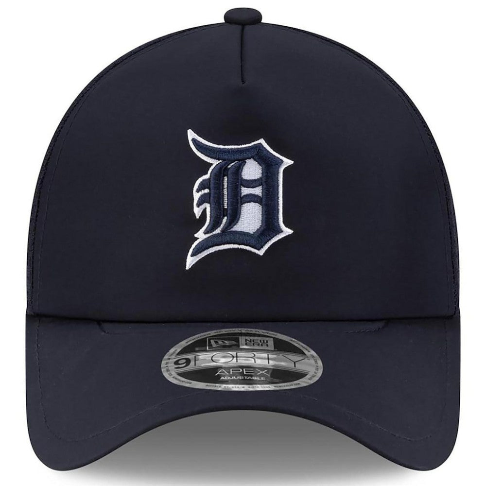 MLB Detroit Tigers New Era 2026 Batting Practice Apex 9FORTY Adjustable Trucker Hat