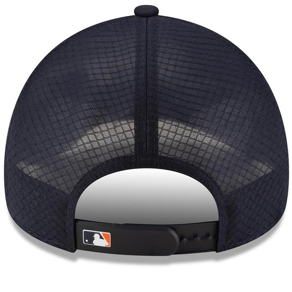 MLB Detroit Tigers New Era 2026 Batting Practice Apex 9FORTY Adjustable Trucker Hat