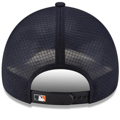 MLB Detroit Tigers New Era 2026 Batting Practice Apex 9FORTY Adjustable Trucker Hat