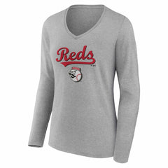 MLB Cincinnati Reds Women's Team Lockup Long Sleeve V-Neck T-Shirt