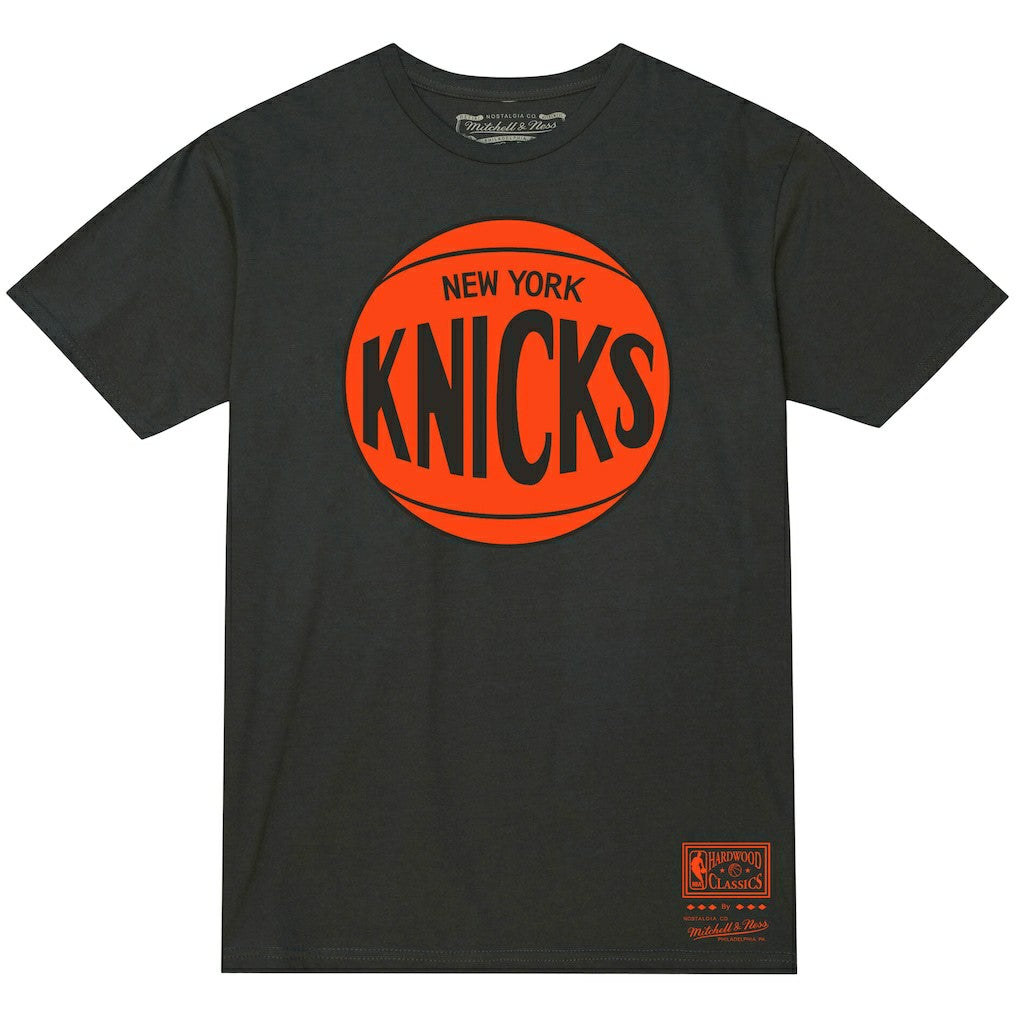 NBA New York Knicks Unisex Hardwood Classics MVP Logo T-Shirt