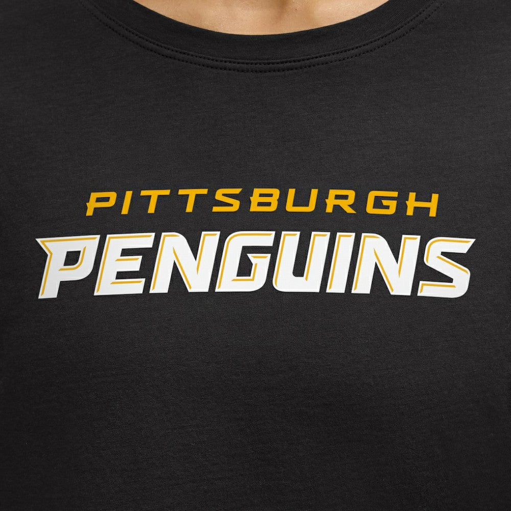 NHL Black|Black Pittsburgh Penguins lululemon Women's Cates T-Shirt