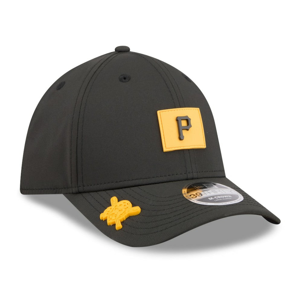 MLB Pittsburgh Pirates New Era 2026 Clubhouse M-Crown 39THIRTY Flex Hat