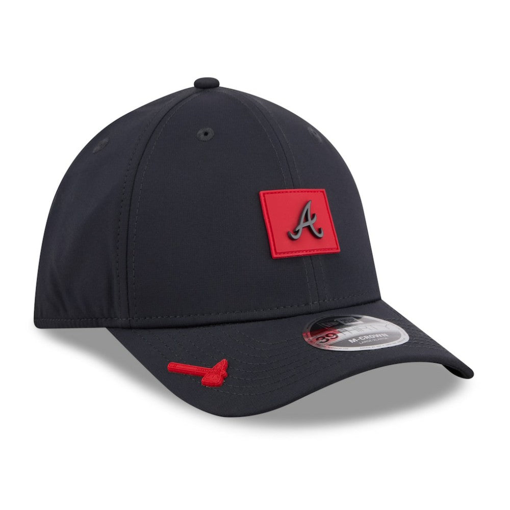 MLB Atlanta Braves New Era 2026 Clubhouse M-Crown 39THIRTY Flex Hat