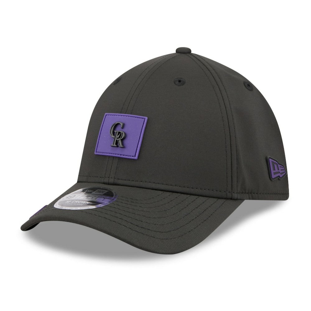 MLB Colorado Rockies New Era 2026 Clubhouse M-Crown 39THIRTY Flex Hat