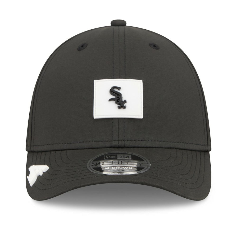 MLB Chicago White Sox New Era 2026 Clubhouse M-Crown 39THIRTY Flex Hat