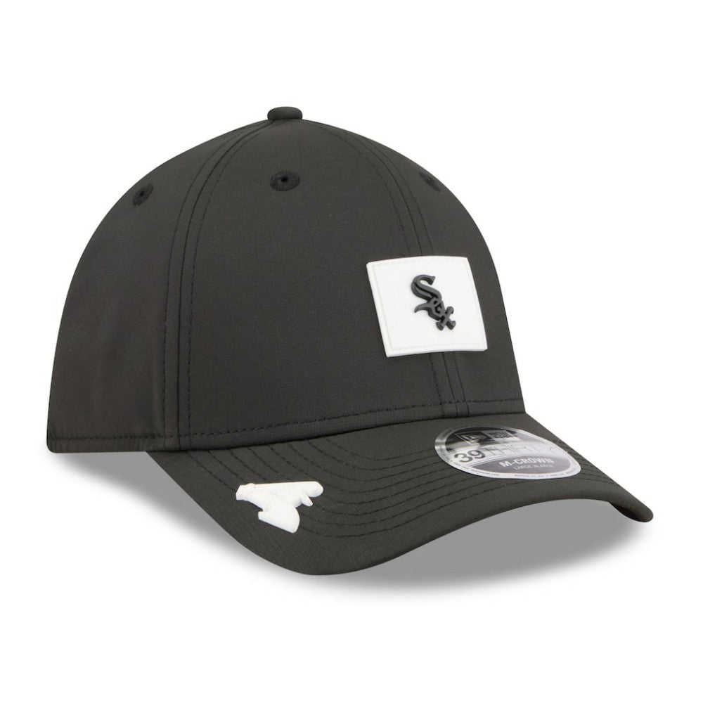 MLB Chicago White Sox New Era 2026 Clubhouse M-Crown 39THIRTY Flex Hat
