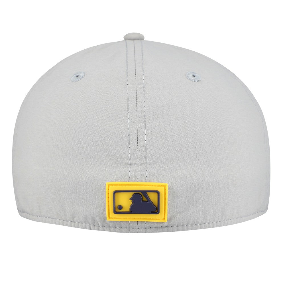 MLB Milwaukee Brewers New Era 2026 Clubhouse Alternate 39THIRTY Flex Hat