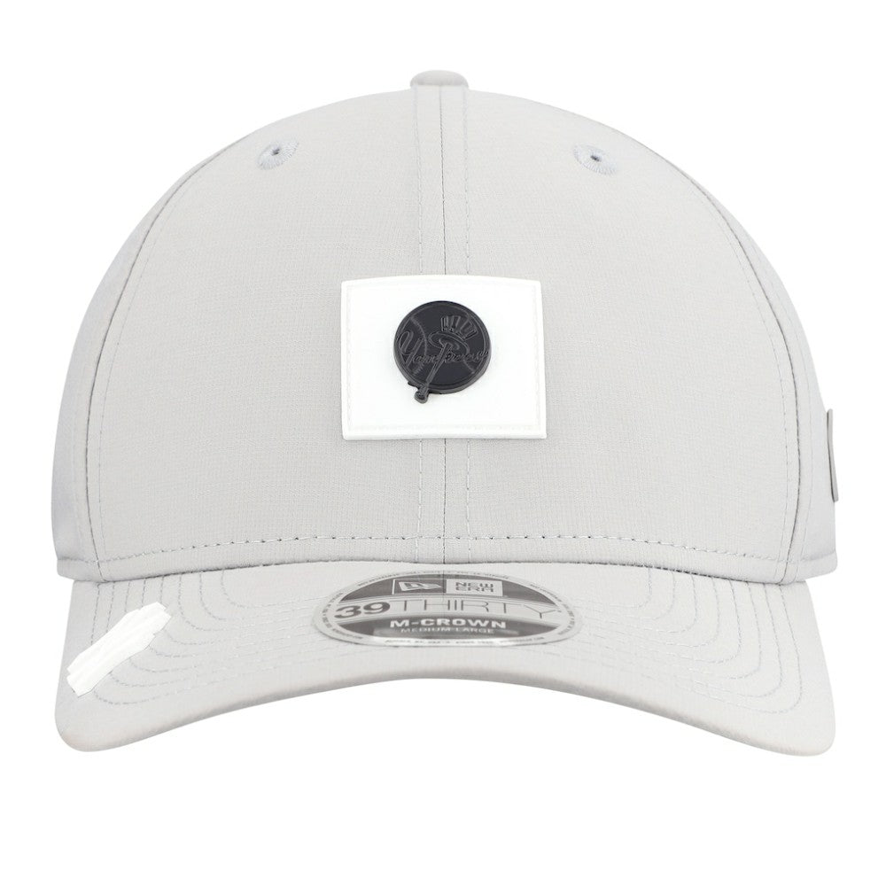 MLB New York Yankees New Era 2026 Clubhouse Alternate 39THIRTY Flex Hat
