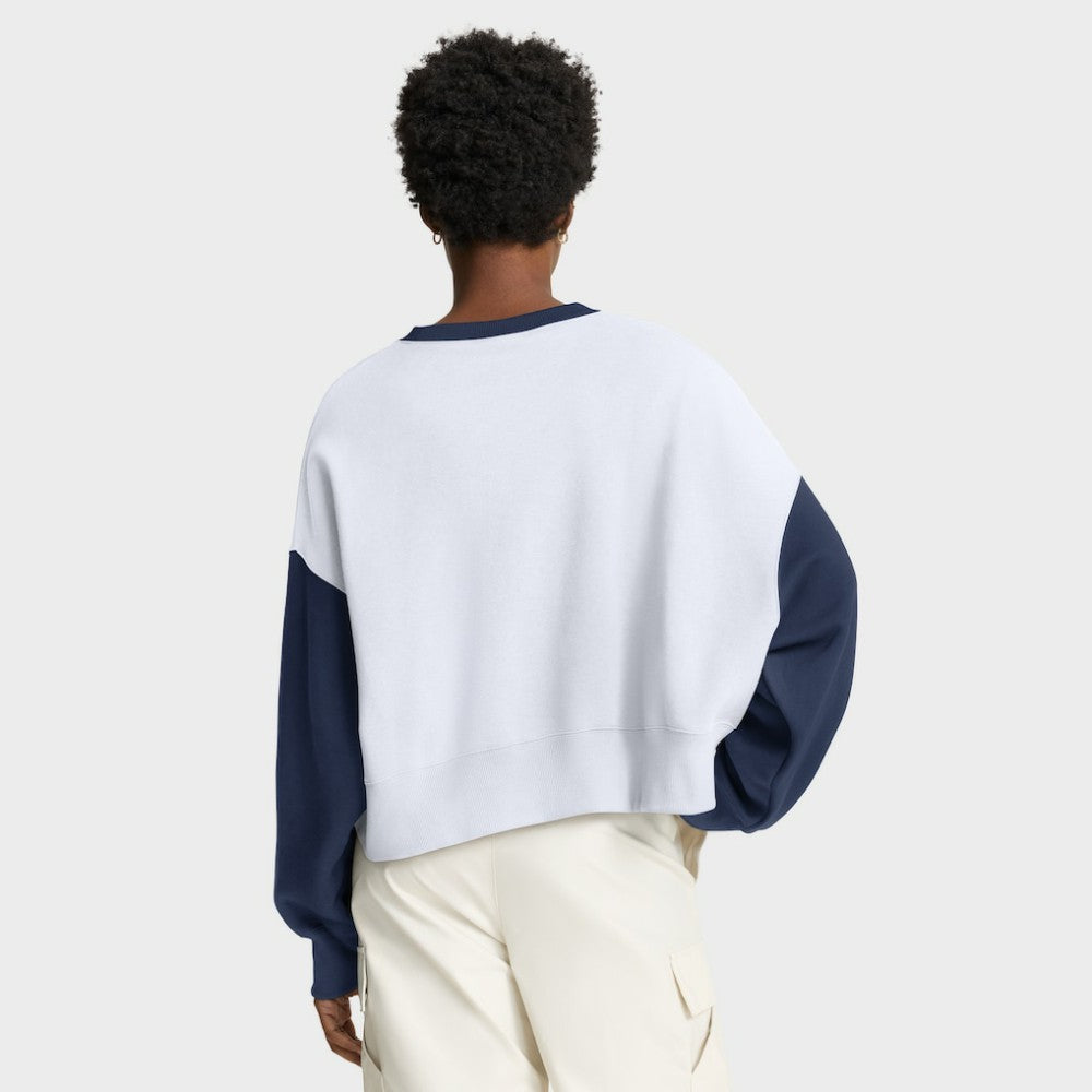 MLB New York Yankees Nike Women's Oversized High Hip Fleece Sweatshirt