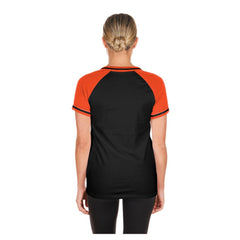 MLB San Francisco Giants New Era Women's Gameday V-Neck T-Shirt