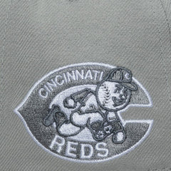 MLB Cincinnati Reds Mitchell & Ness Cooperstown Thunderstorm Head Coach Pro-Crown Adjustable Hat