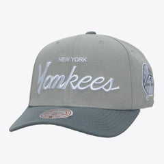 MLB New York Yankees Mitchell & Ness Thunderstorm Head Coach Pro-Crown Adjustable Hat
