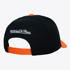 NBA New York Knicks Hardwood Classics Legendary Away Pro-Pinch Adjustable Hat