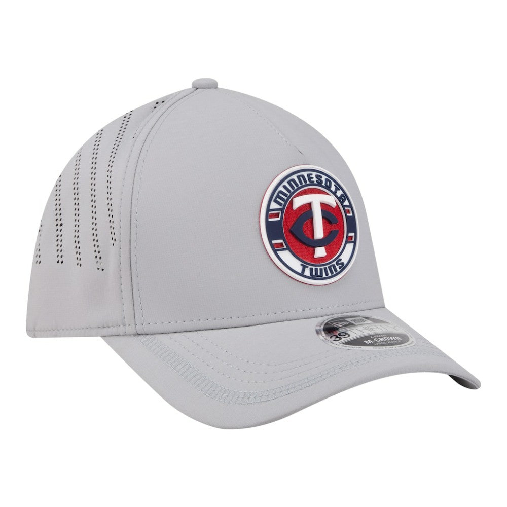MLB Minnesota Twins New Era Patch 39THIRTY A-Frame M-Crown Perforated Flex Hat