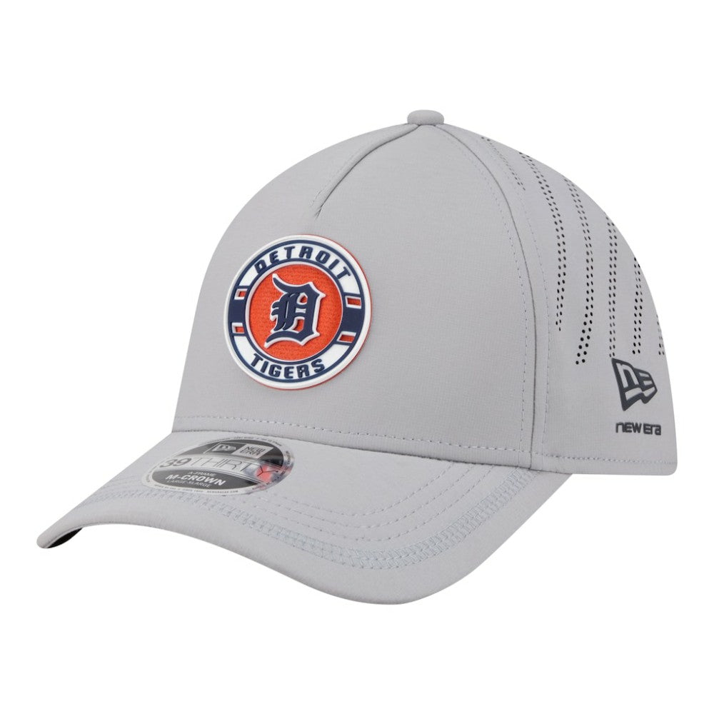MLB Detroit Tigers New Era Patch 39THIRTY A-Frame M-Crown Perforated Flex Hat