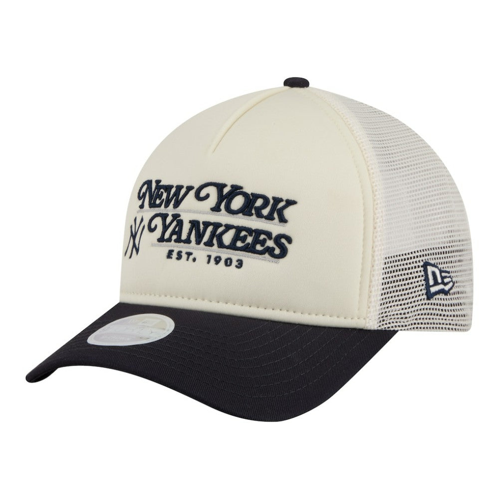 MLB New York Yankees New Era Women's Retro 9FORTY M-Crown A-Frame Trucker Adjustable Hat