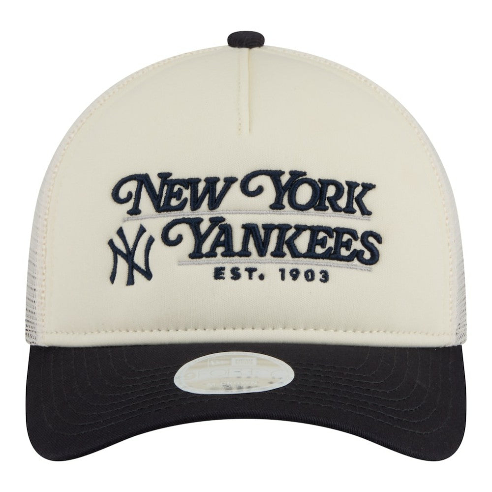 MLB New York Yankees New Era Women's Retro 9FORTY M-Crown A-Frame Trucker Adjustable Hat
