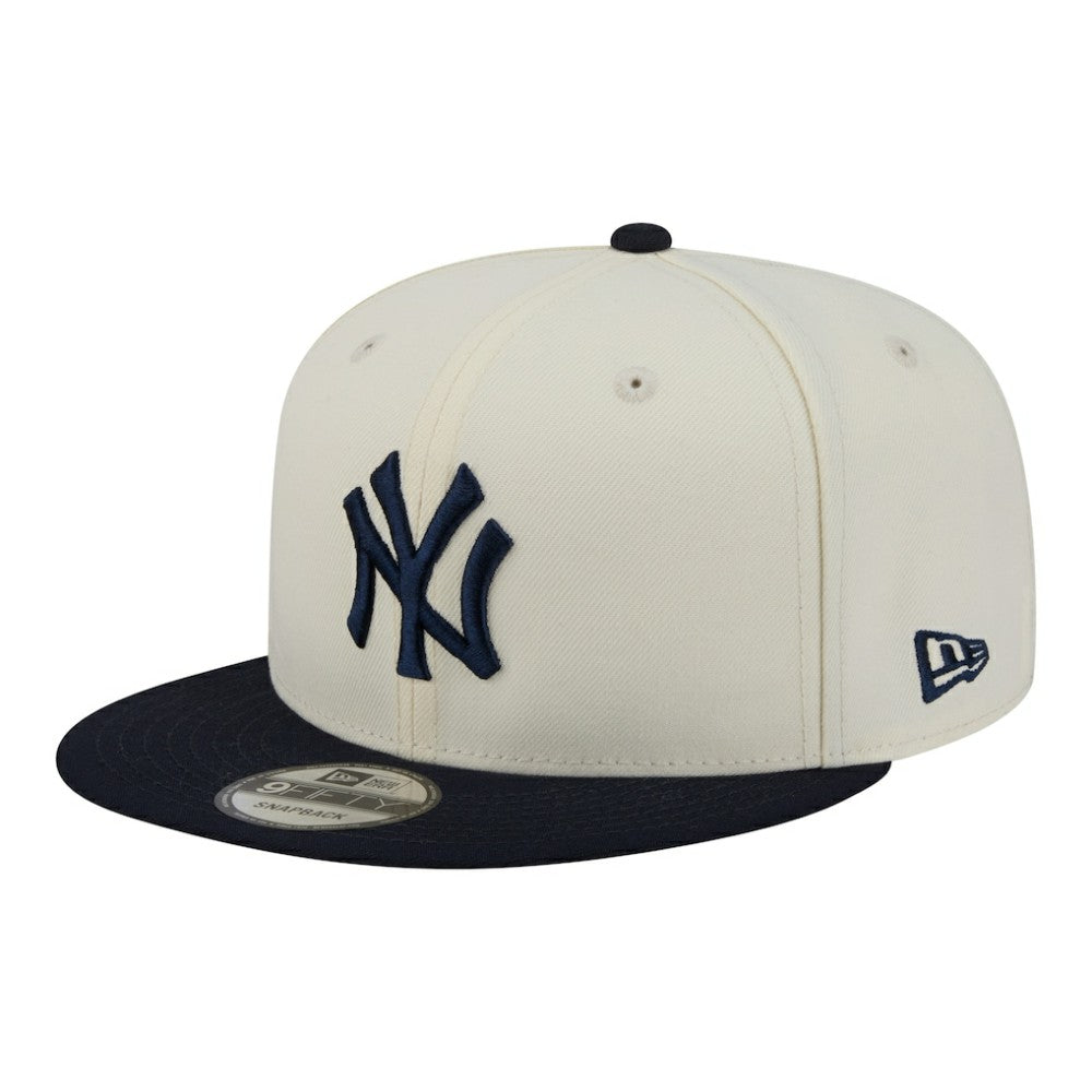 MLB New York Yankees New Era Localized 9FIFTY Snapback Hat