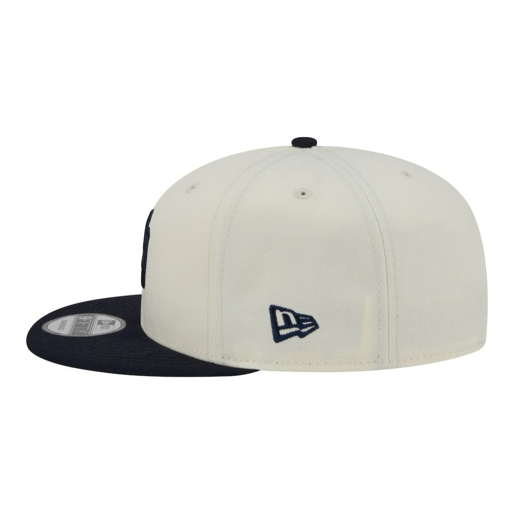 MLB New York Yankees New Era Localized 9FIFTY Snapback Hat
