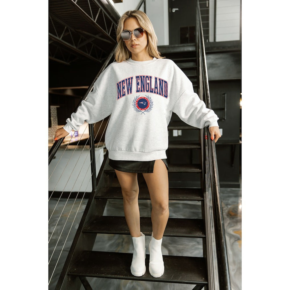Gameday Couture Women's Traditional Logo Oversized Premium Fleece Pullover Sweatshirt - New England Patriots