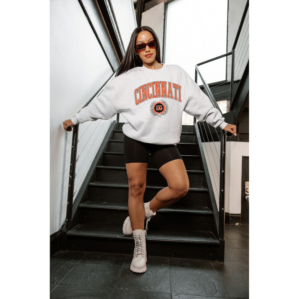 Gameday Couture Women's Traditional Logo Oversized Premium Fleece Pullover Sweatshirt - Cincinnati Bengals