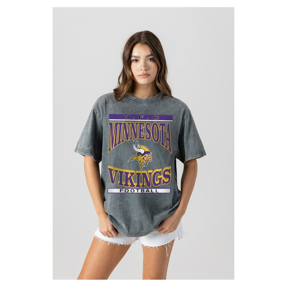 Gameday Couture Women's Oversized Classic Grind Washed T-Shirt - Minnesota Vikings