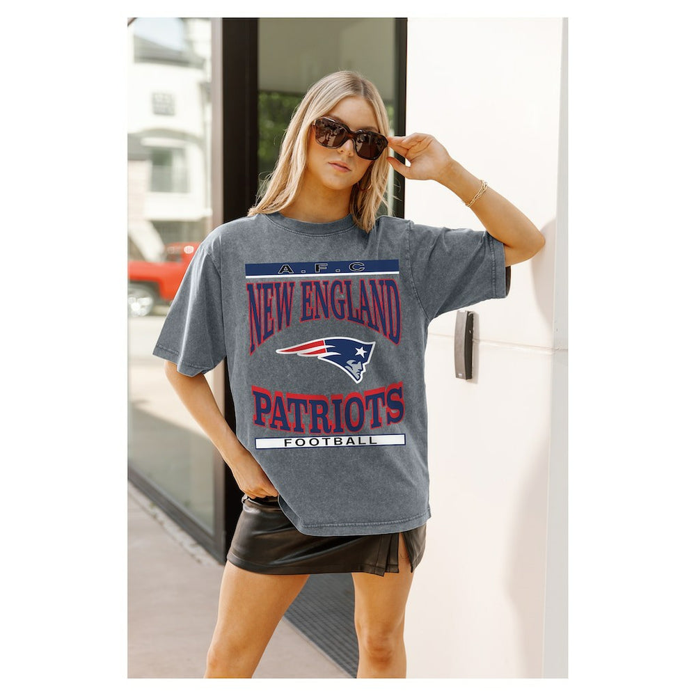 Gameday Couture Women's Oversized Classic Grind Washed T-Shirt - New England Patriots