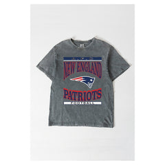 Gameday Couture Women's Oversized Classic Grind Washed T-Shirt - New England Patriots