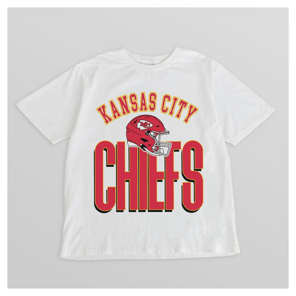 Gameday Couture Women's Oversized Classic Fierce Focus T-Shirt - Kansas City Chiefs